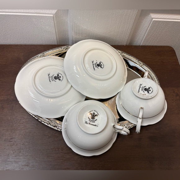 4 Pcs of Vintage Royal Swansea 'The Coronation' Made in England - Picture 8 of 11